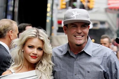 Dusti Rain Van Winkle