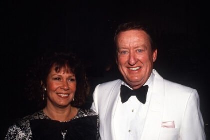 Kay Hudson Tom Poston
