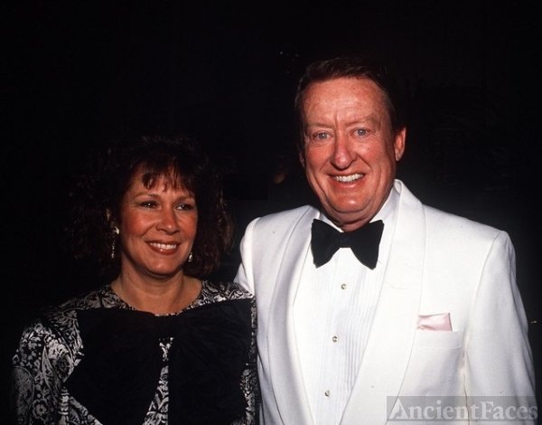 Kay Hudson Tom Poston